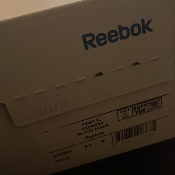 Reebok boots main image 5